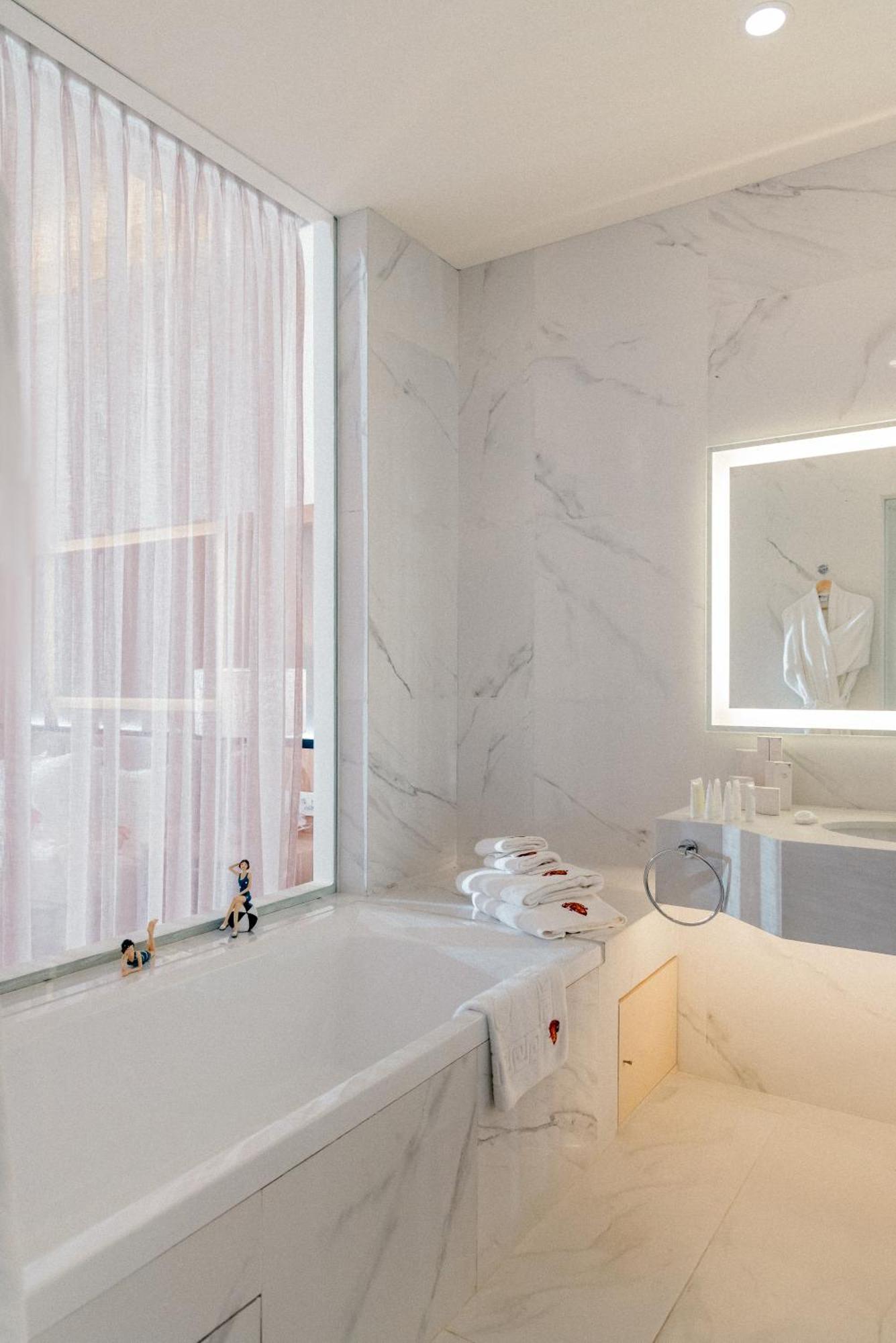 Hotel Saint Georges Beirut Al Marfa' エクステリア 写真